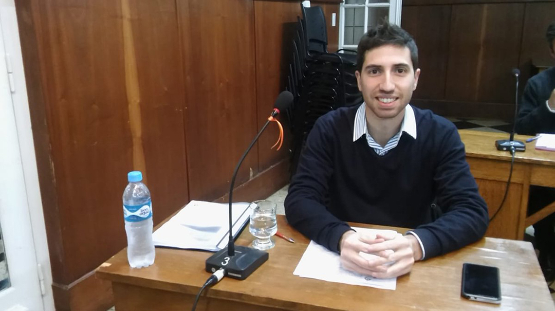 Parise present&oacute; su equipo de precandidatos