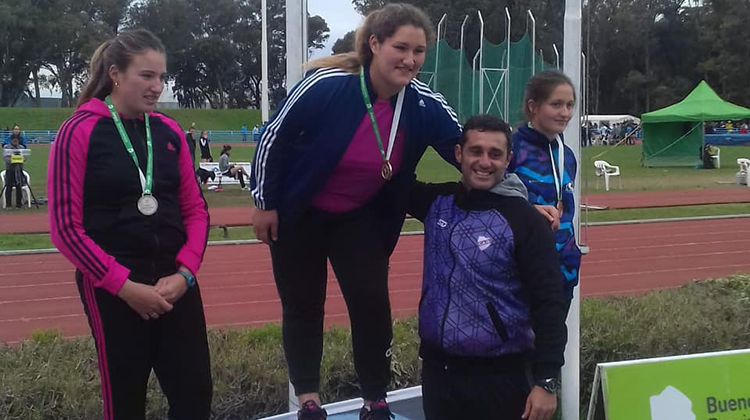 Medalla de oro para 9 de Julio