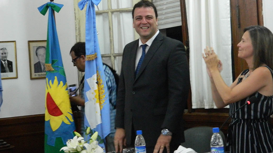 ​Asumi&oacute; Mariano Barroso