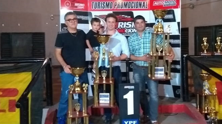 El AutoMoto Club 9 de Julio premi&oacute; al Turismo Promocional