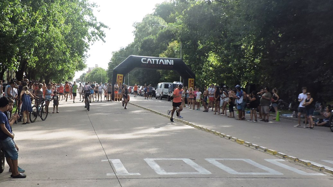 Triatl&oacute;n en el Club Atl&eacute;tico