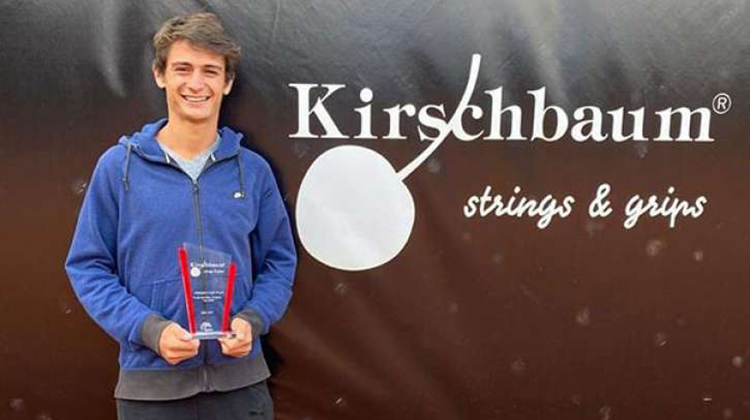 Mariano Navone recib&oacute; el premio Fair Play 
