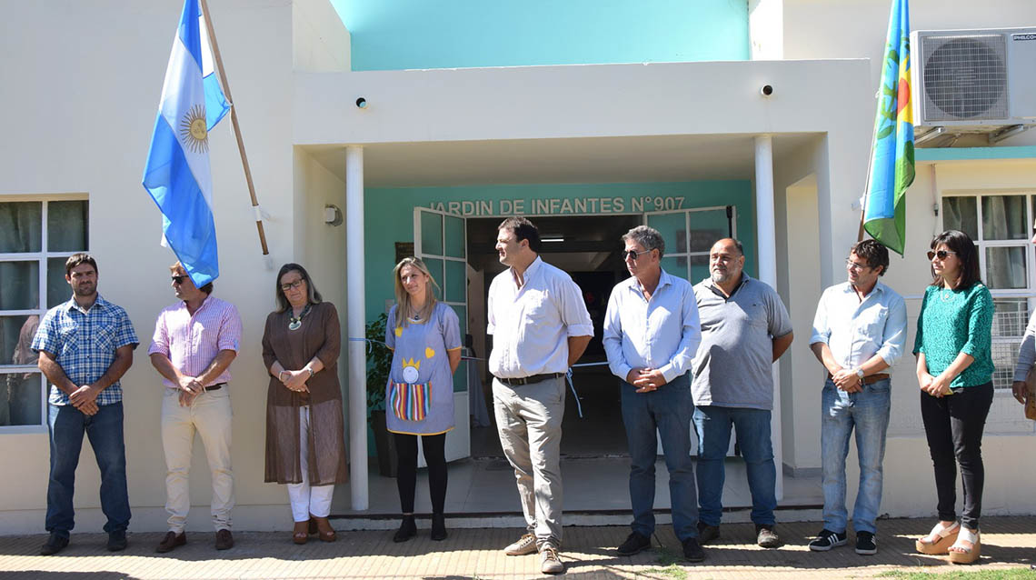 Barroso encabezó la reinauguración del Jardín 907 de Patricios