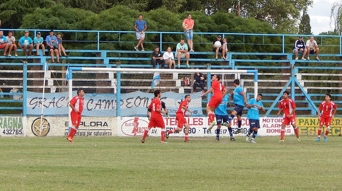F&uacute;tbol de Primera en San Martin