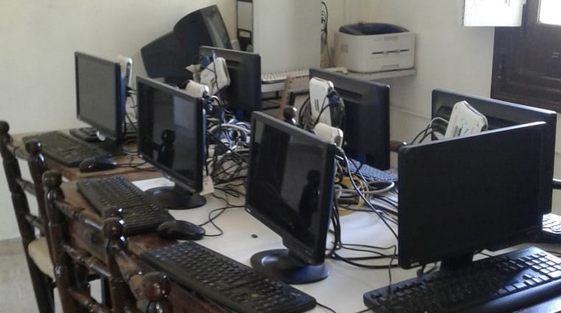 ​Dudignac: Escuela de Arte y Oficios