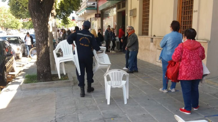 ​Los bancos abrir&aacute;n s&aacute;bado y domingo