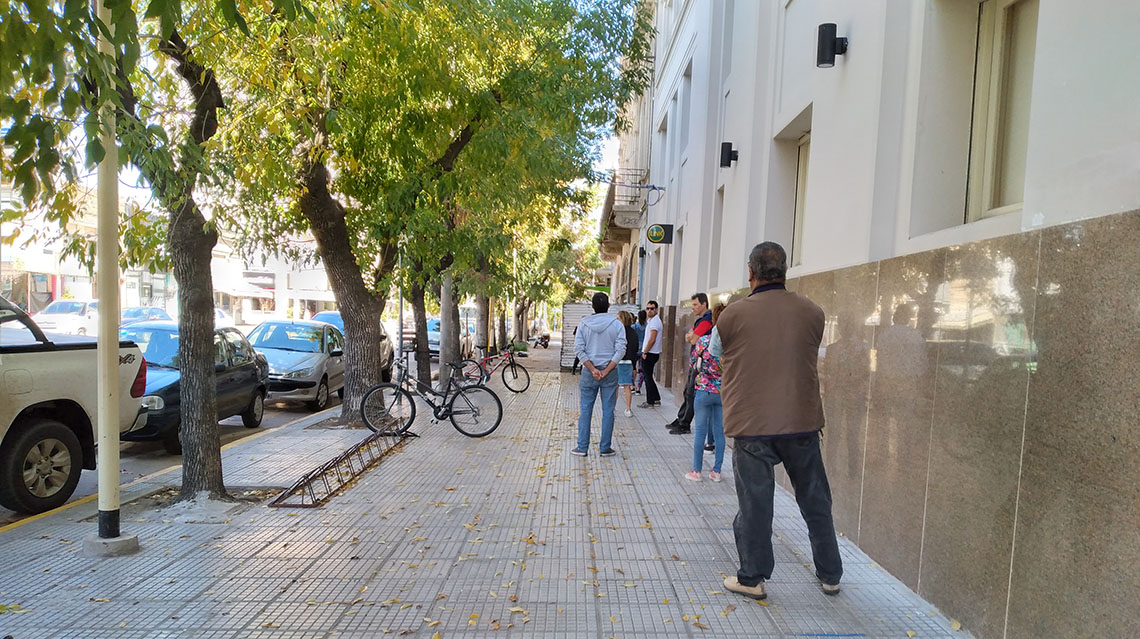 Nuevos servicios que ofrecer&aacute;n los bancos desde el lunes