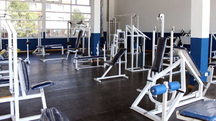 Denagado:​Gimnasios y Clubes