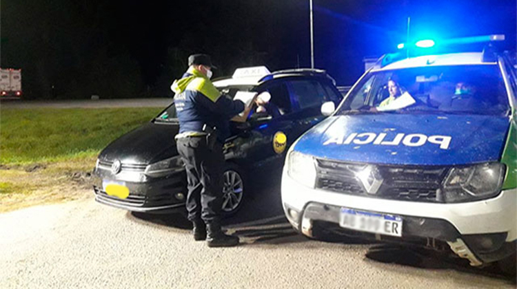 Secuestran vehiculo con pasajeros