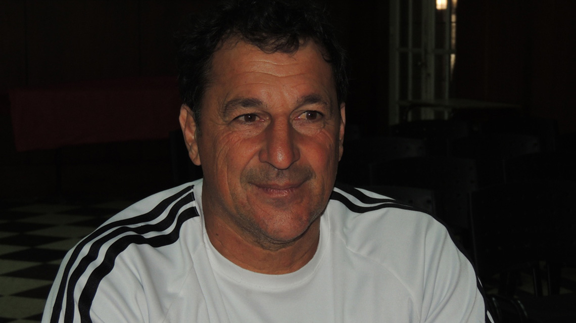 Santilli en el tenis de San Mart&iacute;n