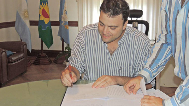 Barroso compr&oacute; los terrenos