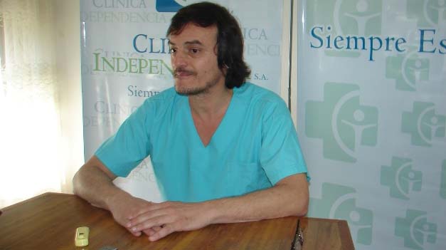 ​El Dr. Ra&uacute;l Zapata concientiza sobre los aspectos de la Gripe A